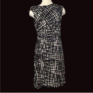 Elegant Black and White Patterned Dress